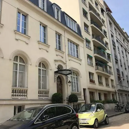 Tour Eiffel Invalides 7e G Appartement